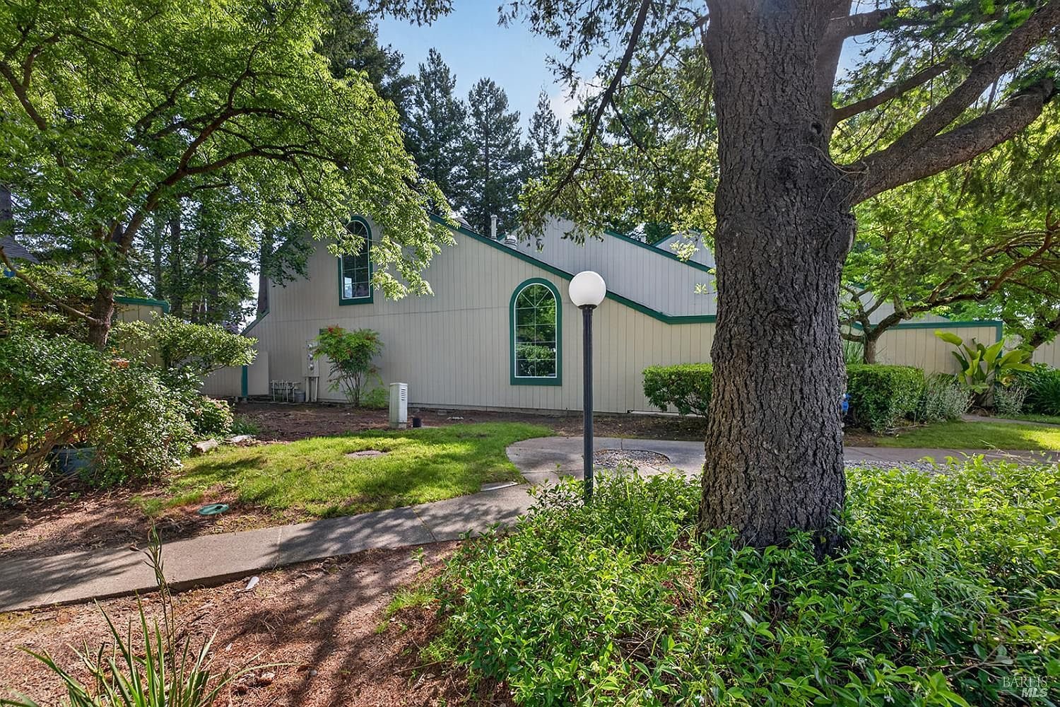 505 Norlee St, Sebastopol, CA 95472